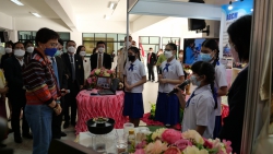 20220204124541.jpg - นำเสนอผลงานในการประชุมขับเคลื่อนโรงเรียนเครือข่ายในโครงการวิทยาศาสตร์พลังสิบ | https://www.abcm.ac.th